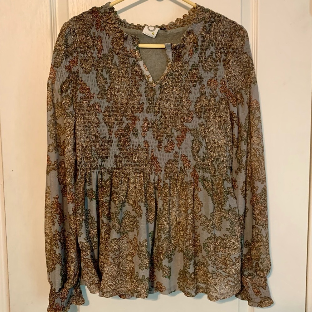 Akemi & Kin Paisley Patterned Smocked Top Sz XS Work Career Casual Blue Brown